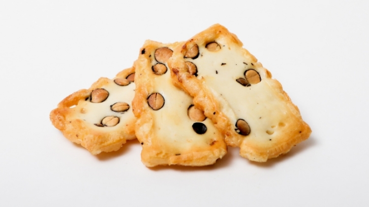 黒豆おかき サラダ味